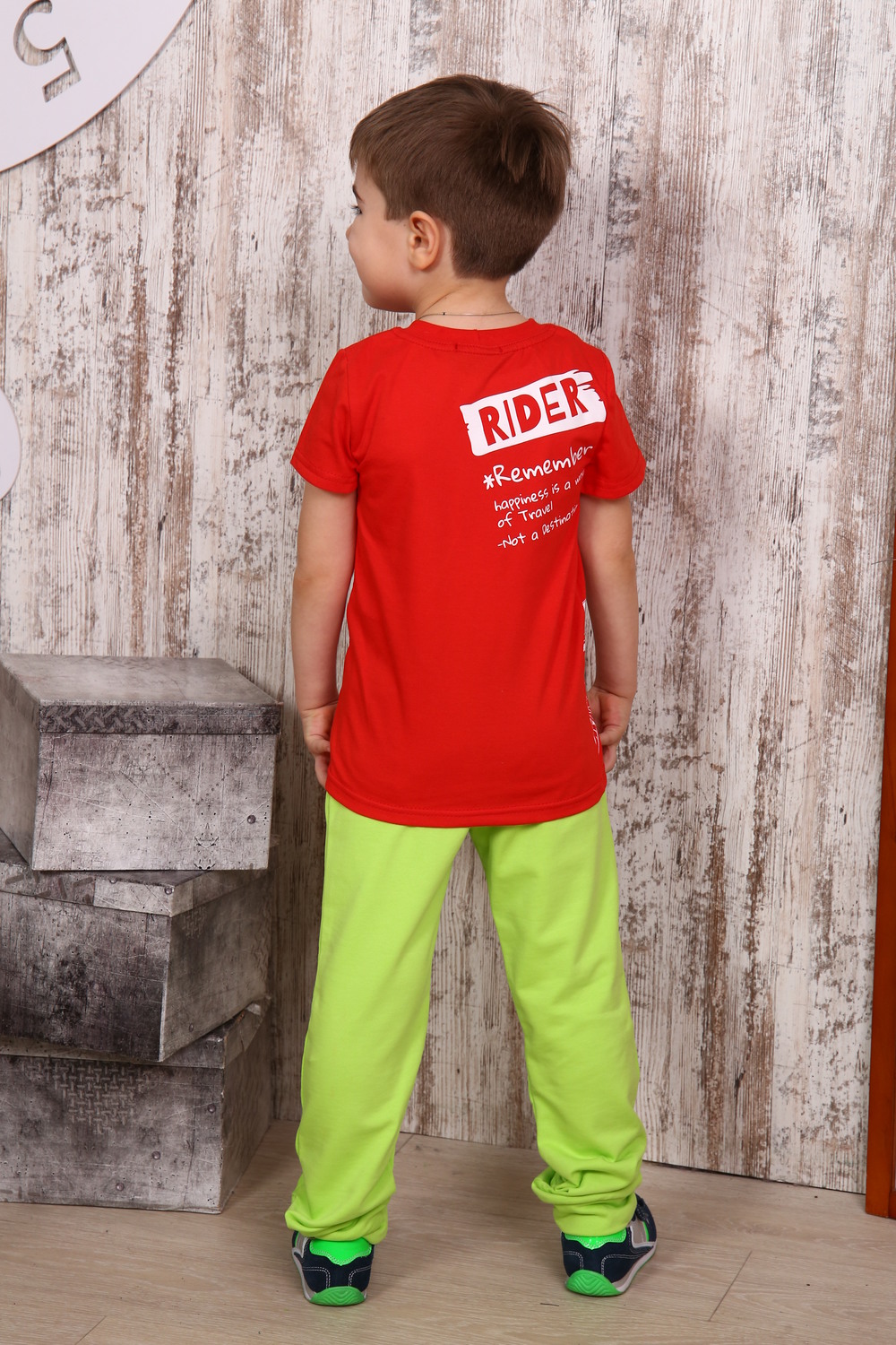 Фото товара 22606, красная футболка для мальчика с принтом